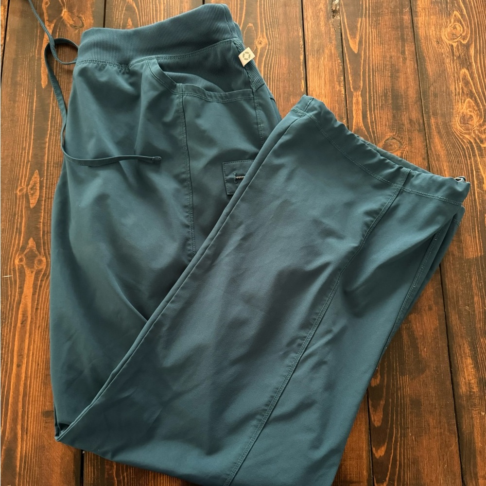 Infinity Scrub Pants
